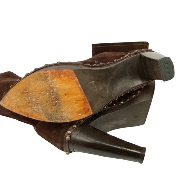 Vintage Goffredo Fantini Brown Suede Boots with Boho Floral Embroidery EU39.5 - Picture 13 of 17